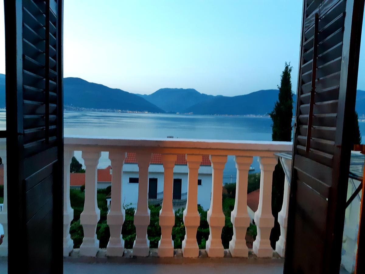Apartments Ceca Tivat Exteriér fotografie